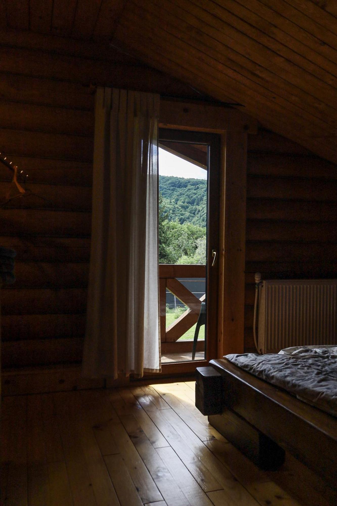 Сottage "Ksenija" Котедж "Ксенія" Skole Eksteriør bilde