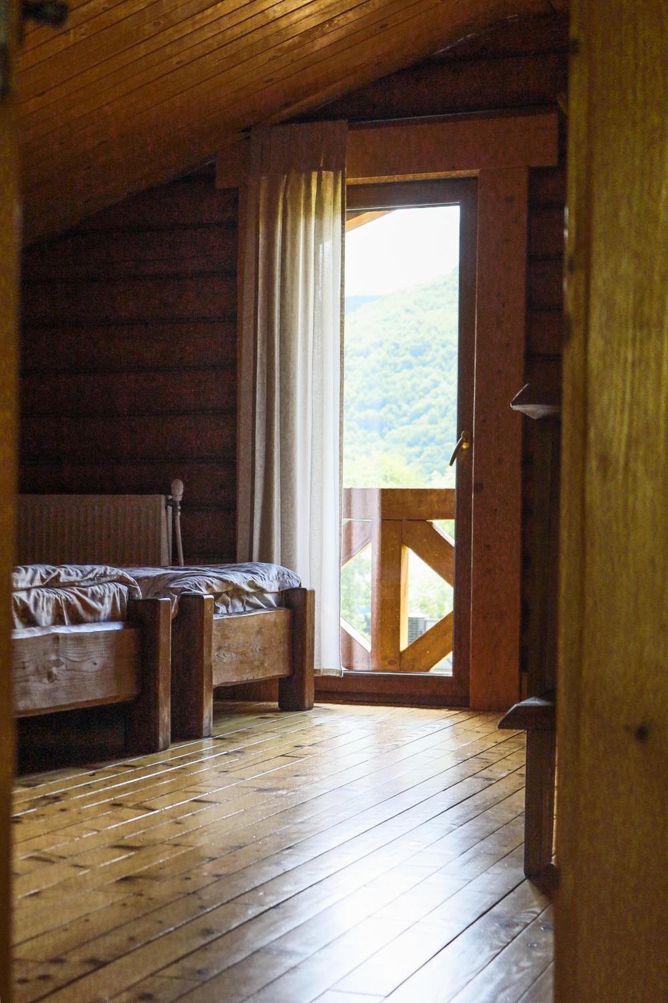 Сottage "Ksenija" Котедж "Ксенія" Skole Eksteriør bilde